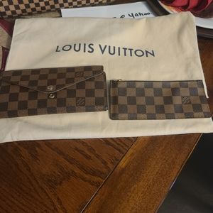 ❤❤SOLD❤❤❤LV Damiere Wallet w removable change purse